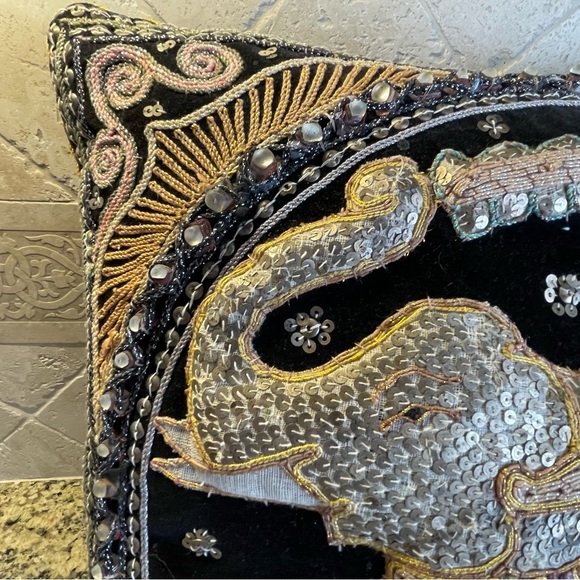 Thai  Elephant silver-sequined Pillow Cover - Picture 3 of 8